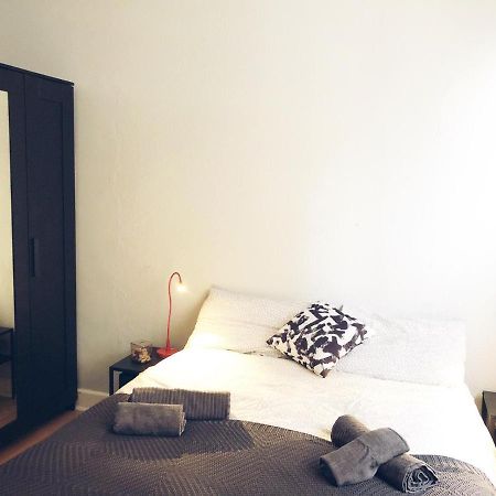 Apartamento centrico junto al museo con wifi Bilbao Exterior foto